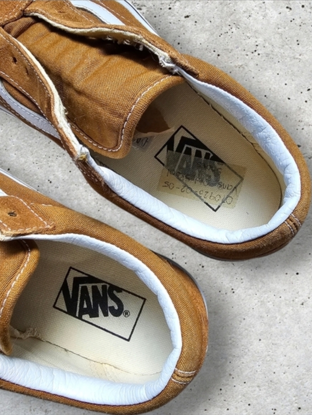Vans Old Skool Suede Canvas Sneakers | US Men 7 / US Women 8.5 - Picture 11 of 13